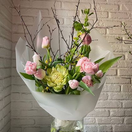 Букет "Весенний румянец"