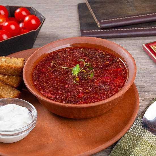 Борщ с гренками и постным майонезом