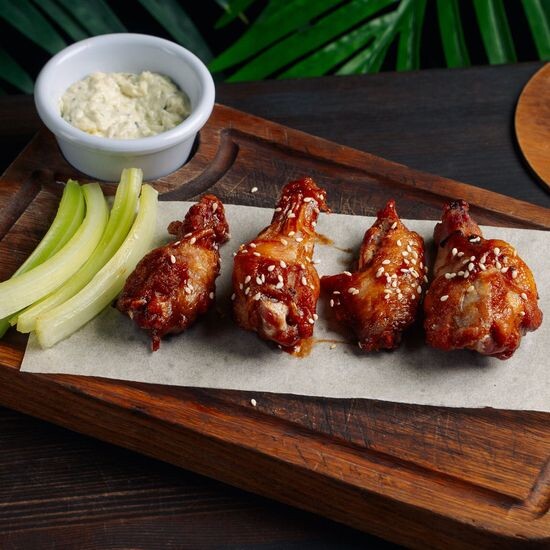 Куриные крылья в соусе «Барбекю»