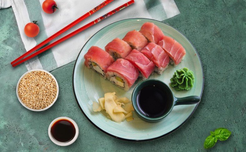 Ролл с Тунцом Люкс