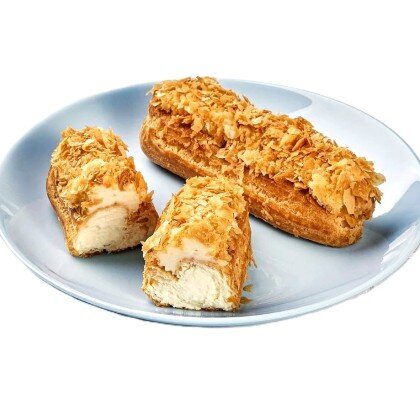 Эклеры в ассортименте