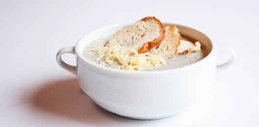 Сливочный суп-пюре с шампиньонами