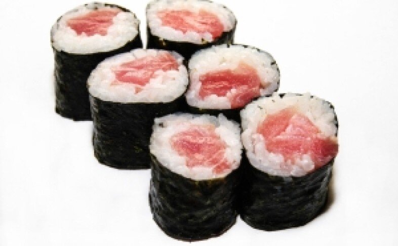 «Магуро» маки (ролл с тунцом)