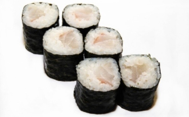 «Изюмидай» маки (ролл с морским окунем)