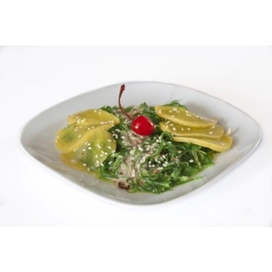 Салат «Чука сарада»