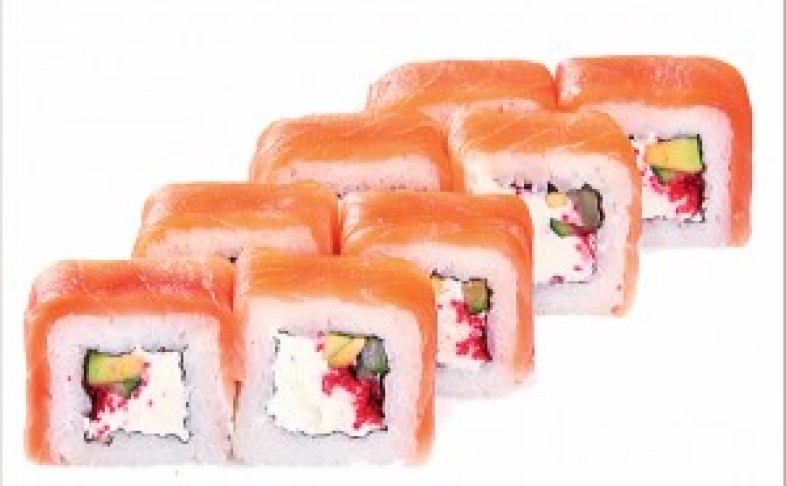 Ролл «Филадельфия с копчённым лососем»