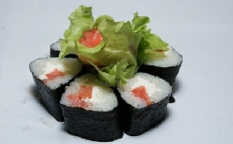 Футо ролл с копченым лососем