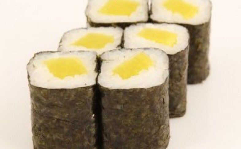 Мини ролл с такуаном