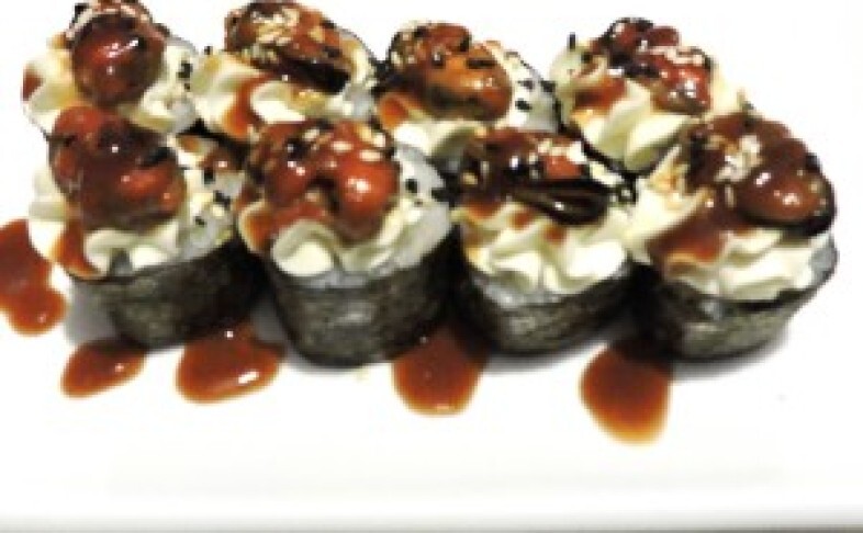 Ролл «С мидиями и терияки»