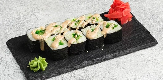 Ролл с чукой