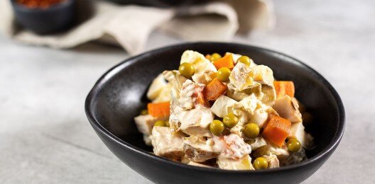 Салат "Оливье-Гриль"