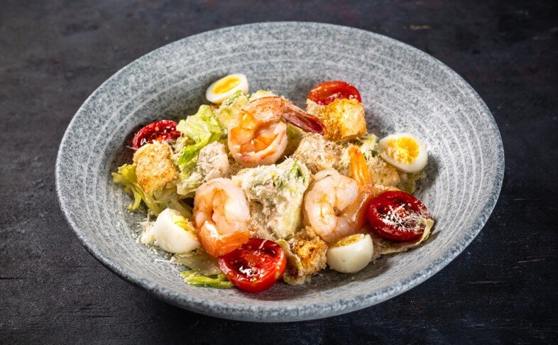 Салат «Цезарь» с креветками