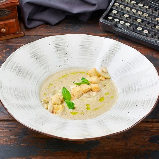 Крем суп  грибной с гренками