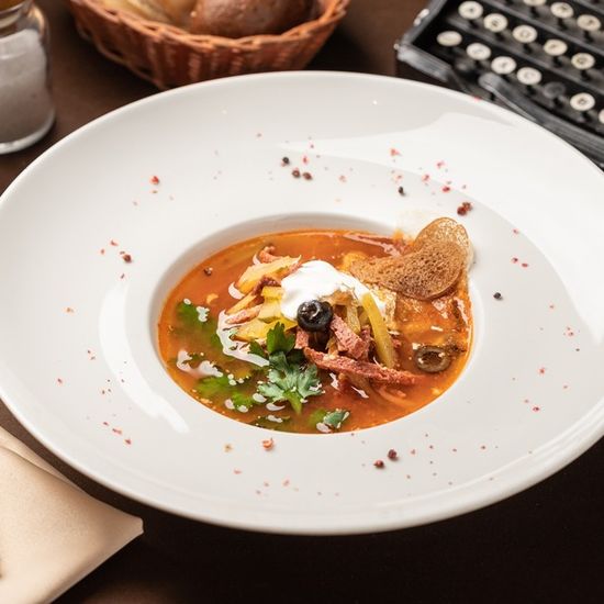 Солянка мясная