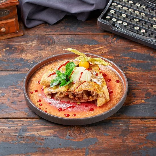 Штрудель яблочный