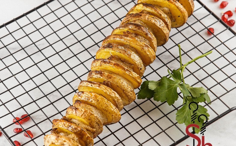 Картошка,  жаренная на углях