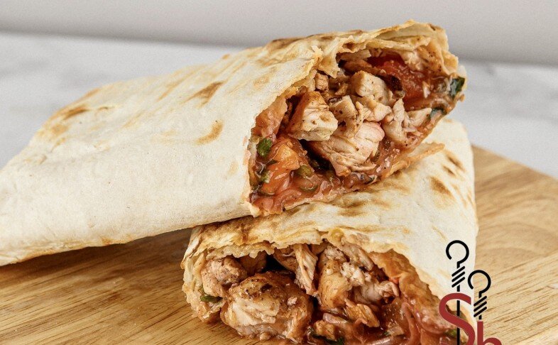 Тантуни в лаваше из курицы