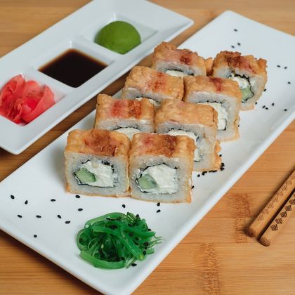 Ролл «Бекон в кляре»