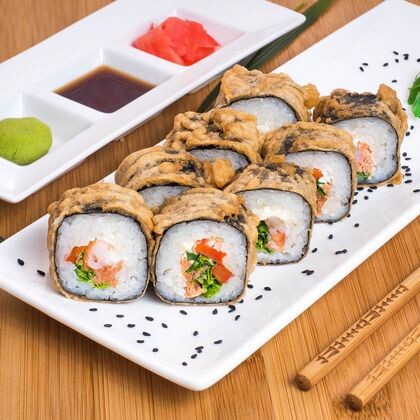 Ролл «Император» (горячий)