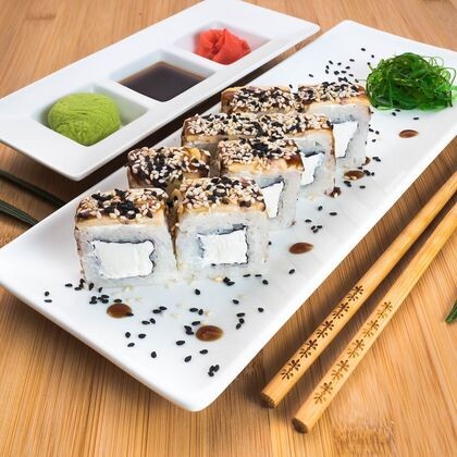 Ролл «Сливочный угорь»