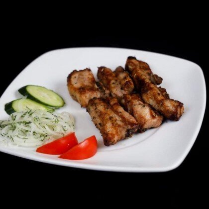 Шашлык из свиной грудки на кости