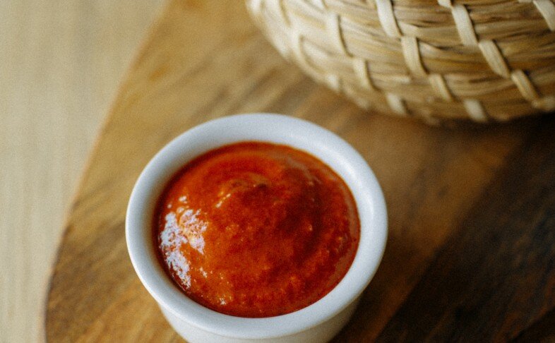 Острая хариса