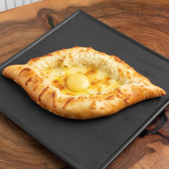 Хачапури по-аджарски