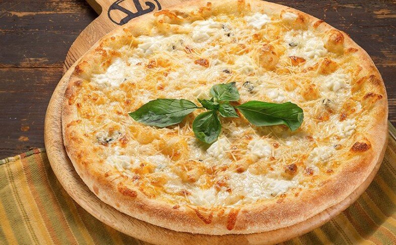 Пицца "4 сыра"