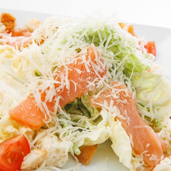 Цезарь с лососем