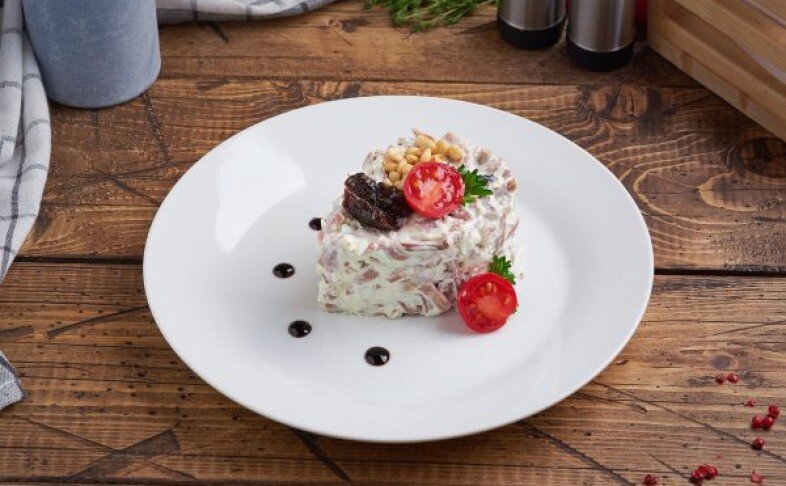 Салат «Голодный папа»