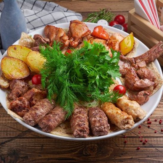 Ассорти шашлыков из свинины