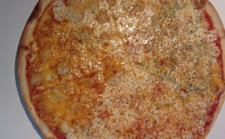 Пицца «Кватро Формаджи»