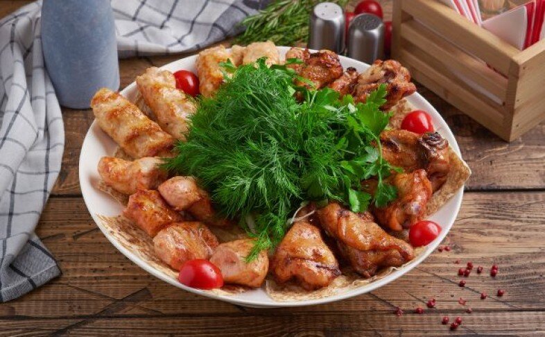 Ассорти шашлыков из курицы