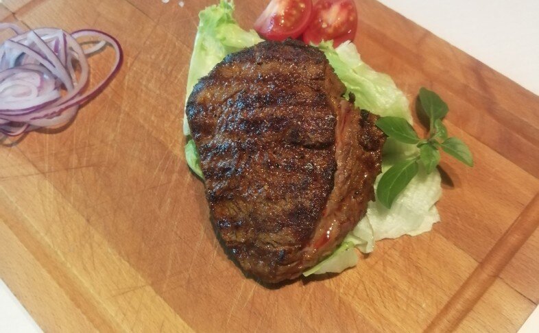 Стейк из говяжьей вырезки