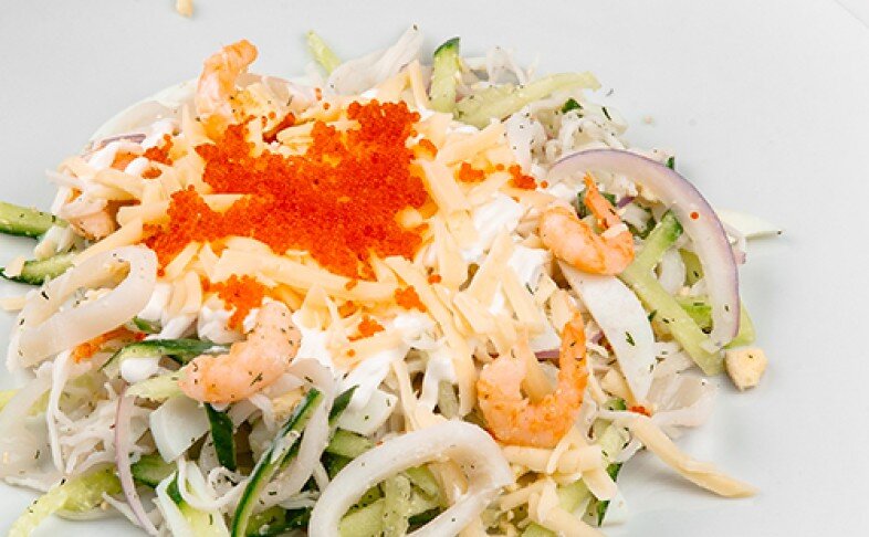Салат с морепродуктами
