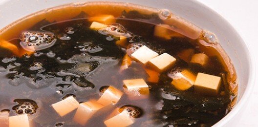 Мисо суп с лососем