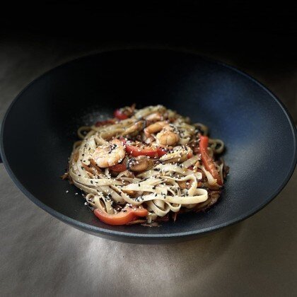 WOK с морепродуктами