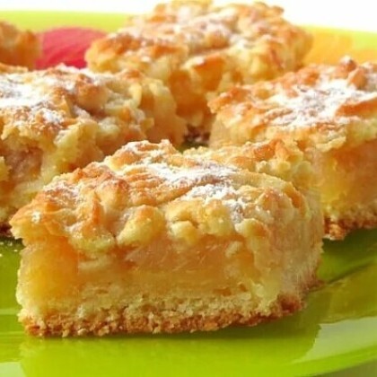 Лимонник яблочный