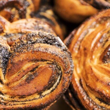 Булочка с маком