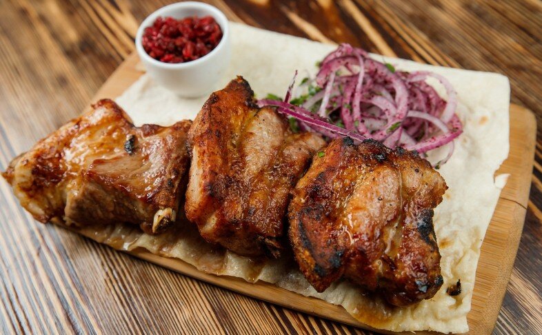 Шашлык из свиных рёбер