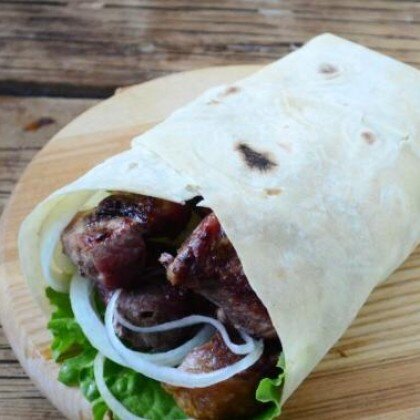 Шашлык в лаваше