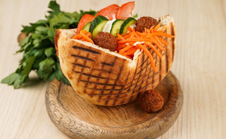 Шаверма с фалафелем