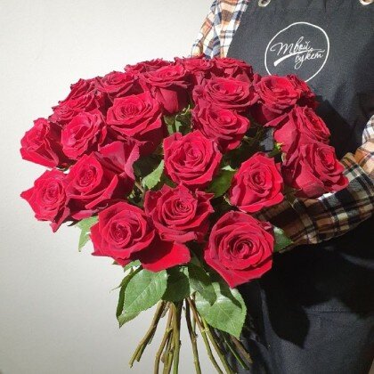 Роза красная (60-70см), 25шт