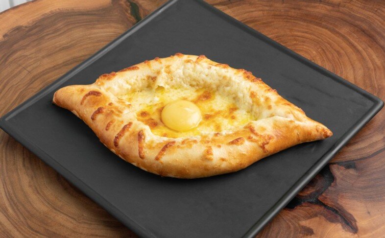 Хачапури по-аджарски