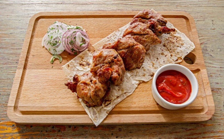 Шашлык в лаваше