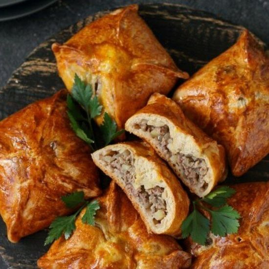 Слойка «Картофель с мясом»
