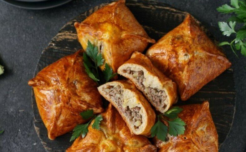 Слойка «Картофель с мясом»