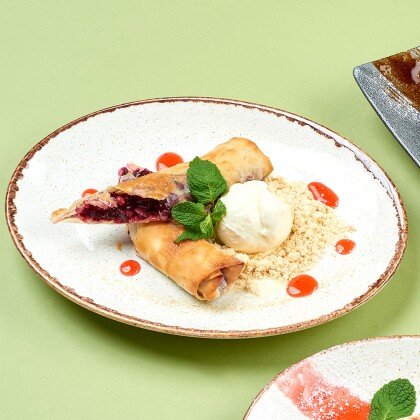 Штрудель с вишней