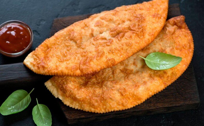 Чебуреки(свино-говяжьи)