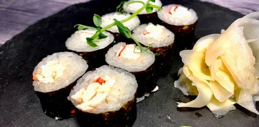 Ролл  «Кани Маки»